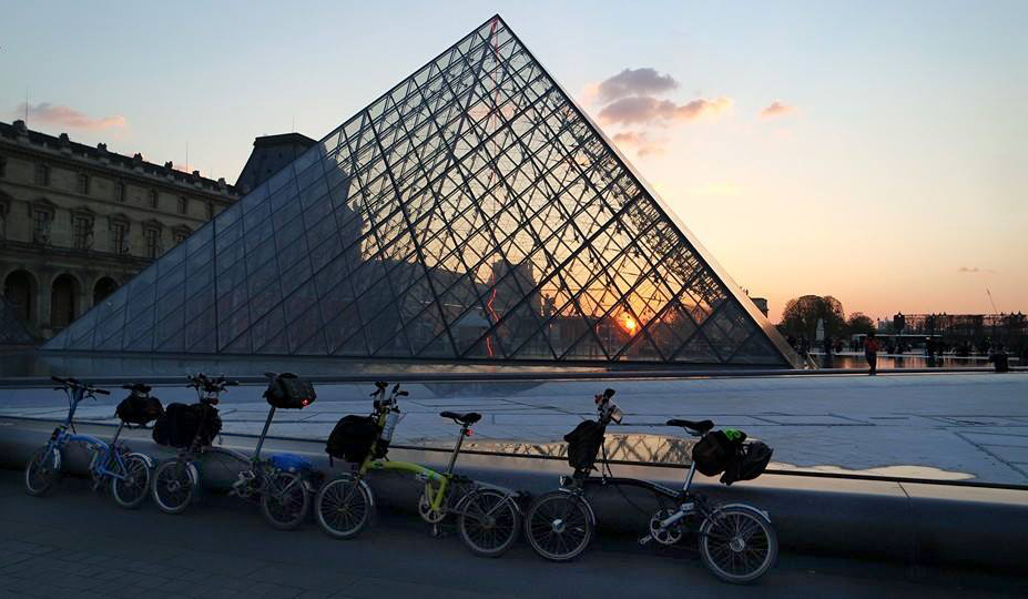 Bromptons at the Musée du Louvre