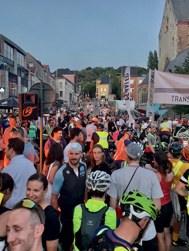 The crowd at the start line of the Transcontinental Race